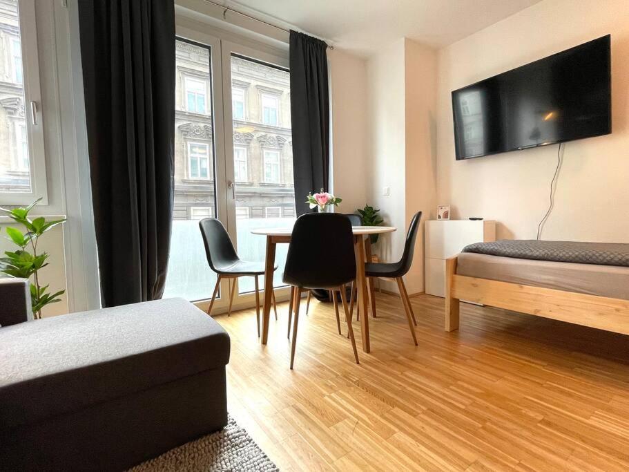New I Stylish I Modern I Cozy Lejlighed Wien Eksteriør billede